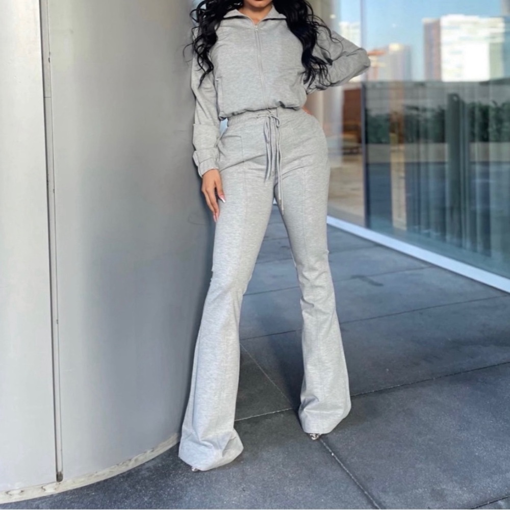 Gray Sweatsuit (2 Piece)